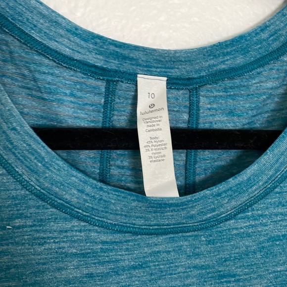 Lululemon athletic t-shirt size 10 - Picture 2 of 4